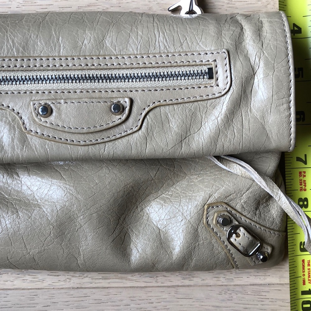 ❌SOLD❌ Balenciaga | Envelope Clutch Crossbody - Picture 14 of 15